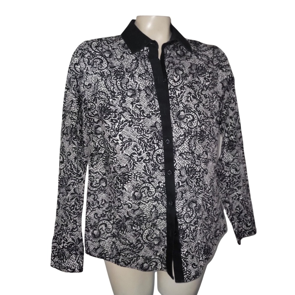 Chicos Black White Lace Print Button Up Shirt Long Sleeve Collar Top S officecor